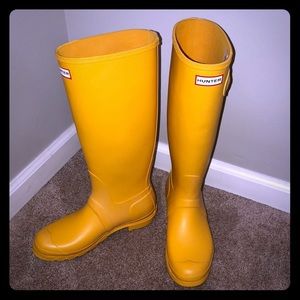 Yellow tall hunter boots
